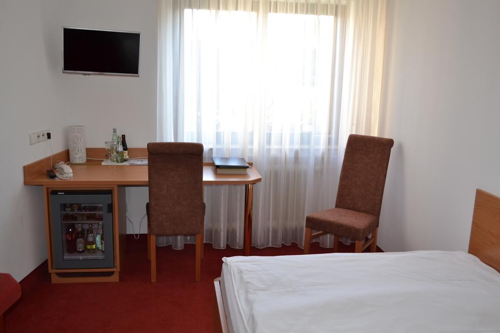 Hotel Hospiz Тюбинген Номер фото