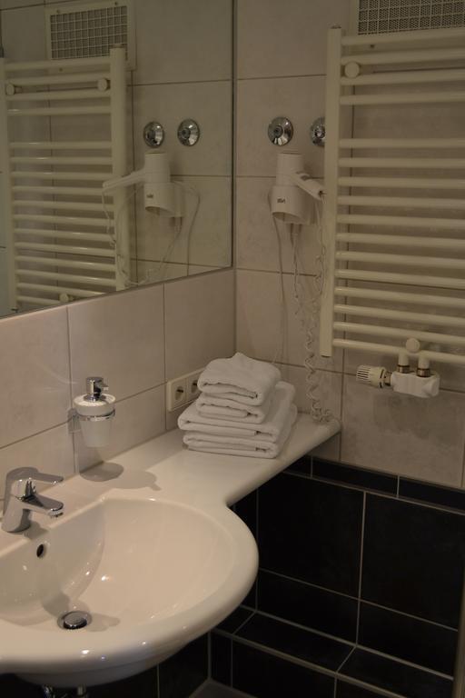 Hotel Hospiz Тюбинген Номер фото