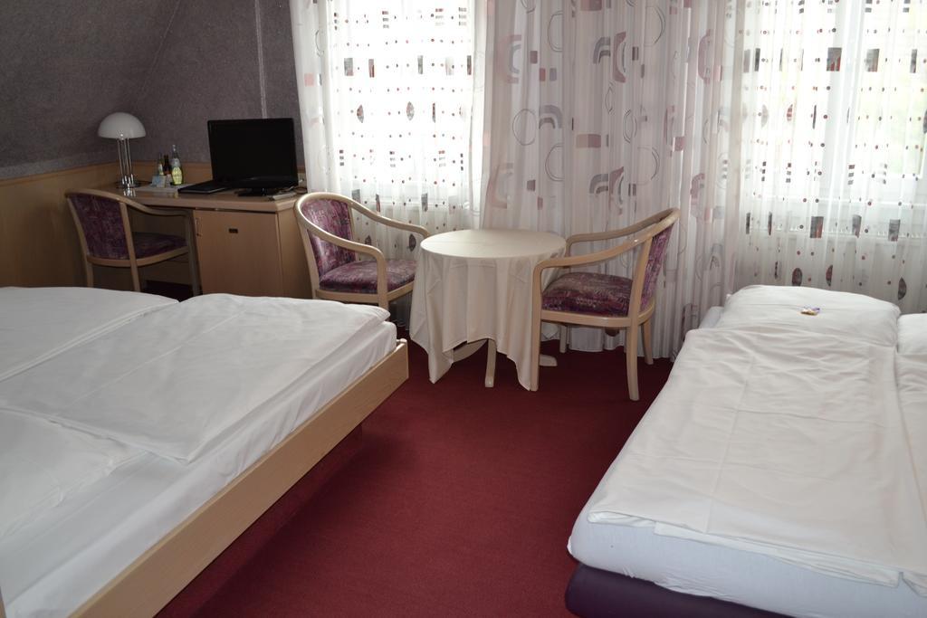 Hotel Hospiz Тюбинген Номер фото