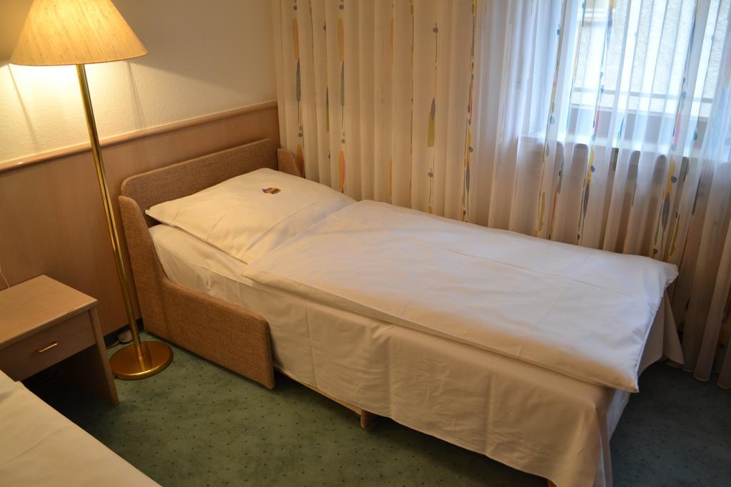 Hotel Hospiz Тюбинген Номер фото