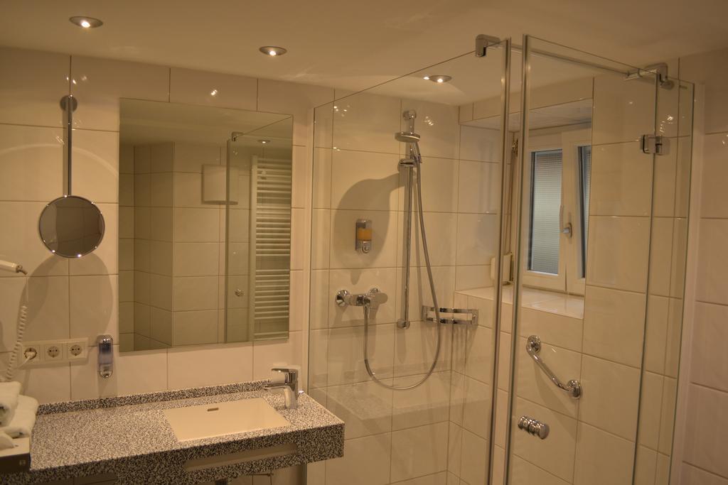 Hotel Hospiz Тюбинген Экстерьер фото