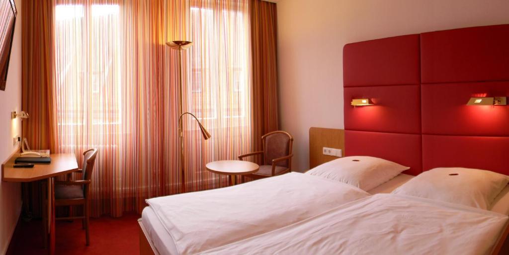 Hotel Hospiz Тюбинген Номер фото
